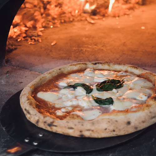 Comentarii opinii despre 街のピザ屋さん