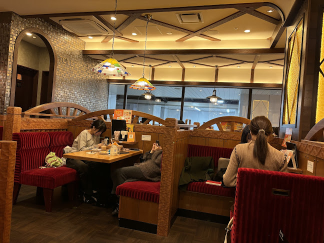 Opinii despre コメダ珈琲店 アトレ秋葉原店 în 千代田区 - 飲食業