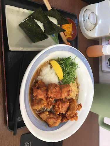 Opinii despre 鳴門うどんやまなみ店 în 別府市 - 飲食業