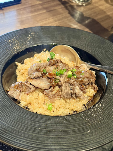 Comentarii opinii despre 溶岩焼きグリルと世界のワイン肉助 上大岡店