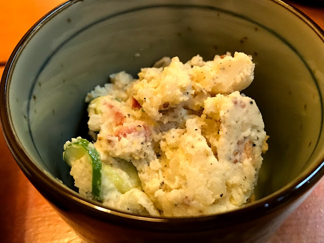 Comentarii opinii despre 定食家 母