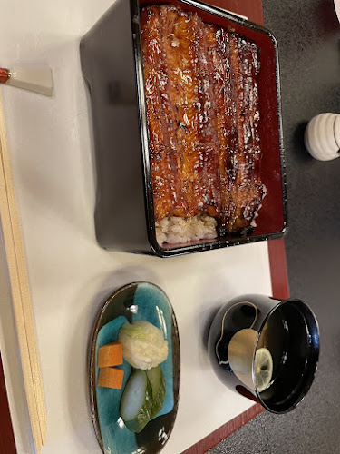 〒286-0025 千葉県成田市東町８５−１６