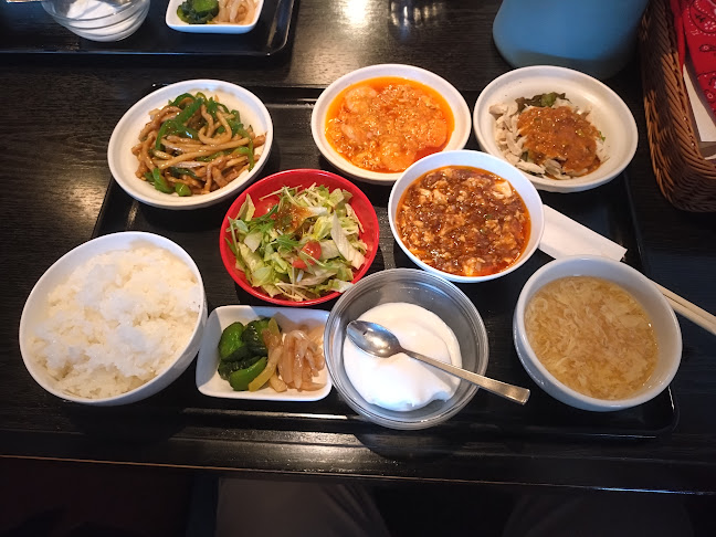 〒005-0018 北海道札幌市南区真駒内曙町３丁目３−１０