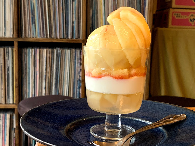 Opinii despre カレーとケーキ かぼちゃ家 în 福岡市 - 飲食業