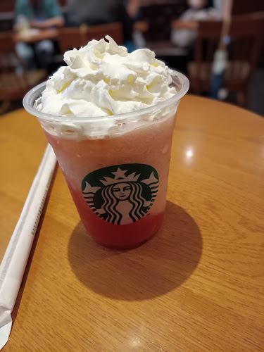 Opinii despre スターバックス コーヒー 仙台クリスロード店 în 仙台市 - 飲食業