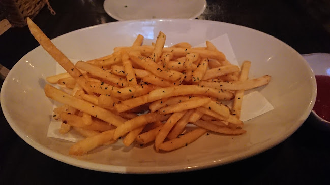 Opinii despre チェルシー în 広島市 - 飲食業