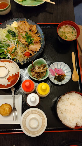 〒321-0925 栃木県宇都宮市東簗瀬１丁目４３−４