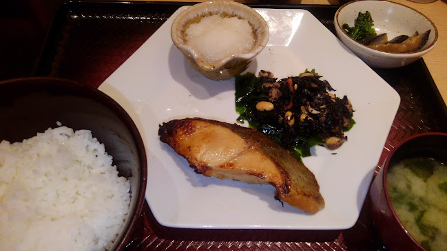 Comentarii opinii despre 大戸屋ごはん処 国分寺南口店