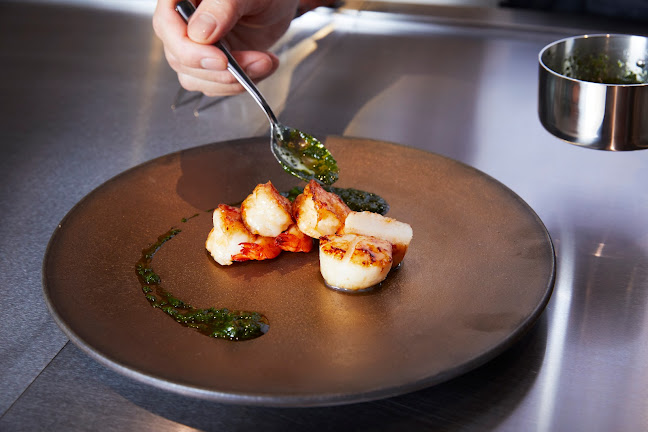 Comentarii opinii despre ニュー松坂 西宮北口店