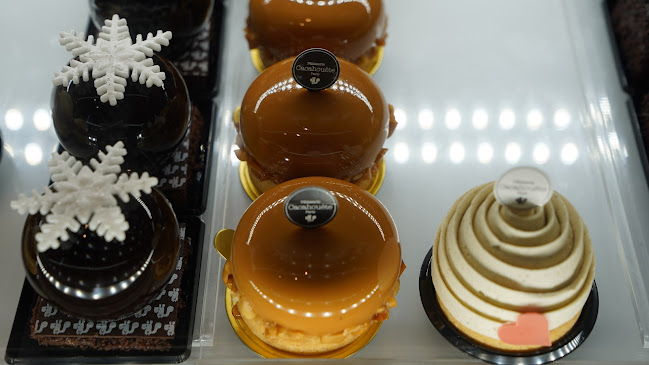 Opinii despre パティスリーカカオエット・パリ 中目黒本店 în 目黒区 - 飲食業