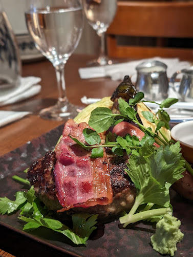 つばめや 和牛グリル - 飲食業