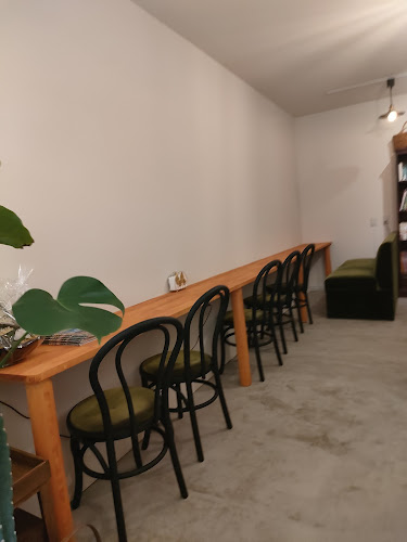 コモンズカフェ Spontane やよい天狗通り