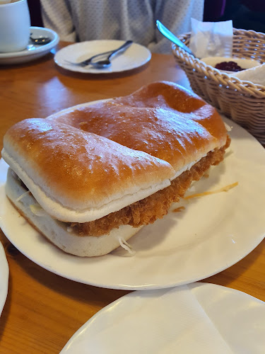 コメダ珈琲店 昭和橋店 - 飲食業