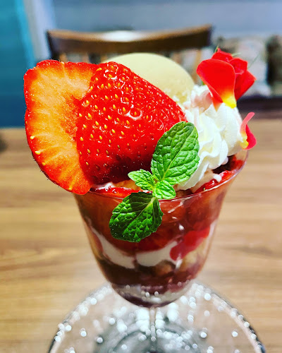 〒530-0043 大阪府大阪市北区天満１丁目１５−５