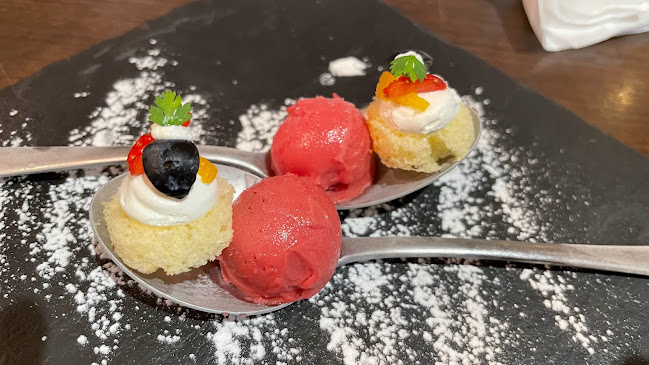 Opinii despre passeggiare パッセジャーレ în 神戸市 - 飲食業