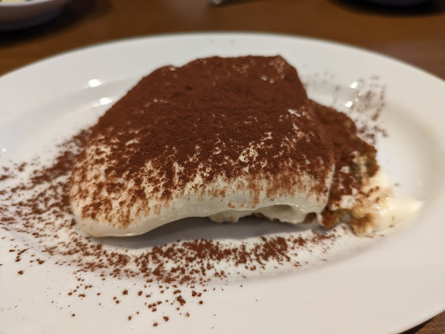 Opinii despre クッチーナ 厚別南店 în 札幌市 - 飲食業