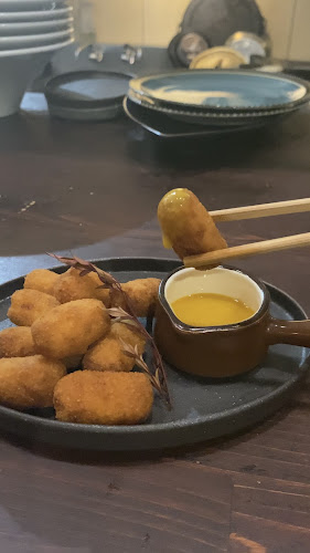 フレンチ居酒屋 えとね - 飲食業
