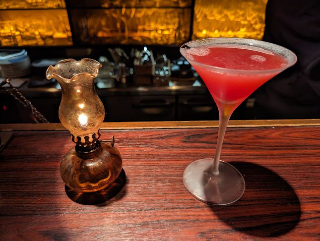 Opinii despre UNBAR în 文京区 - 飲食業