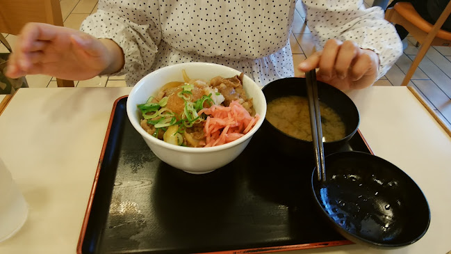 〒572-0846 大阪府寝屋川市高宮栄町１０−２