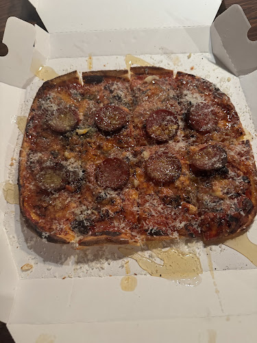 Tony Tony Pizza - 飲食業