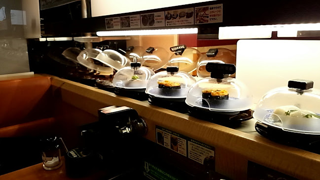 Opinii despre くら寿司 鳩ヶ谷店 în 川口市 - 飲食業