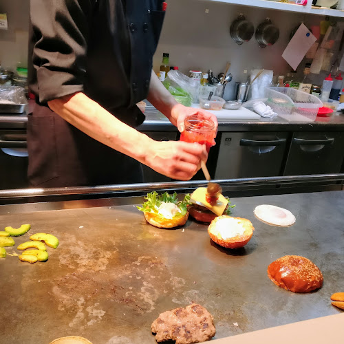 〒530-0002 大阪府大阪市北区曾根崎新地１丁目５−８ 5F