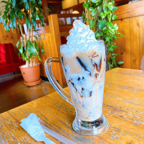 コメダ珈琲店 五女子店 - 飲食業