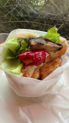 ベイクハウス イエローナイフ - 飲食業