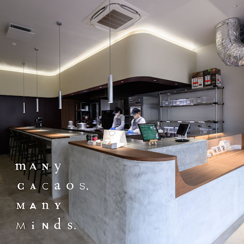 MANY CACAOS, MANY MINDS.