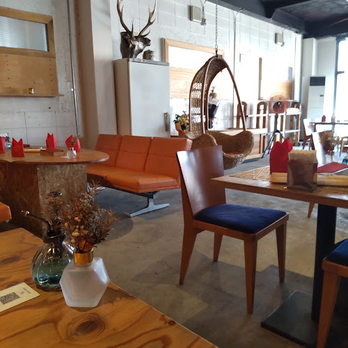 Restaurant cafe Rare（レストラン カフェ レア） - 飲食業