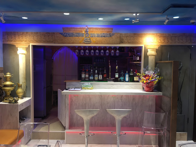 IRANカフェバー - 飲食業