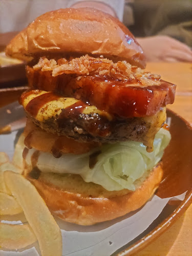 溶岩ダイニングbrave - 葛飾区