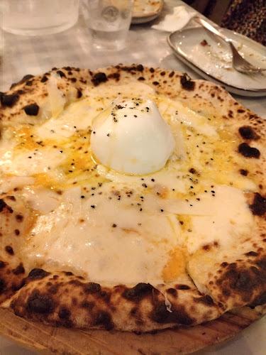 カサディエッロ - 飲食業