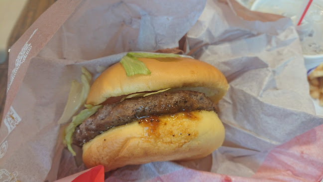 マクドナルド 北花田店 - 飲食業