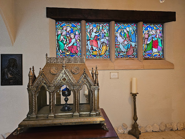 〒414-0044 静岡県伊東市川奈１４３９−１