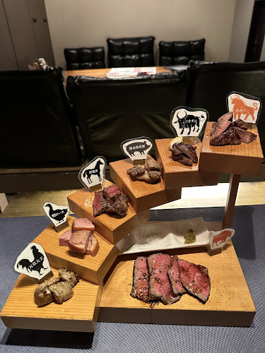 グルマン三年坂 - 飲食業