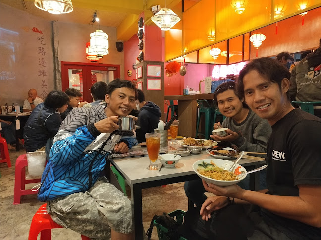 〒900-0015 沖縄県那覇市久茂地２丁目１１−１ アルファビル ２F