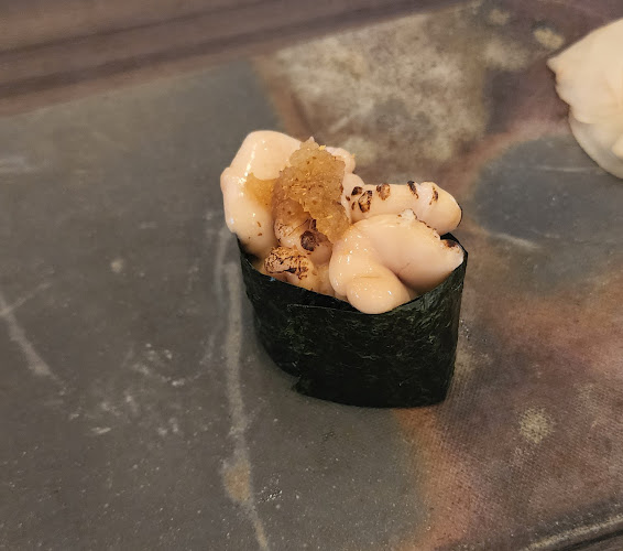 鮨 なし川 - 飲食業