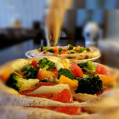 Opinii despre チェッポピッツェリア în 藤沢市 - 飲食業