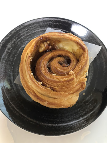 ステラベーカリーショップ - 飲食業