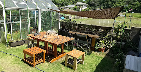 カフェ・ルーエ(ｺﾐｭﾆﾃｨｰｶﾌｪ)