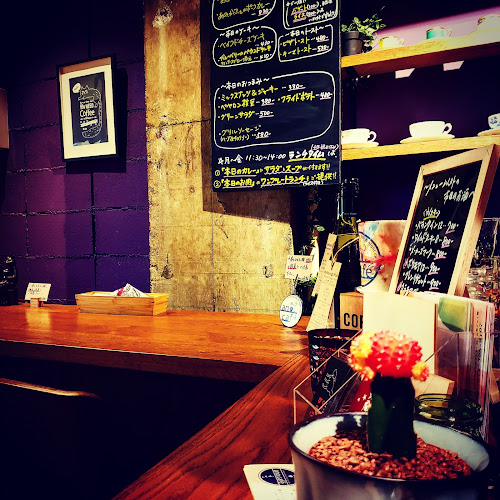 evening bar & night cafe ano.café（アノ カフェ） - 飲食業