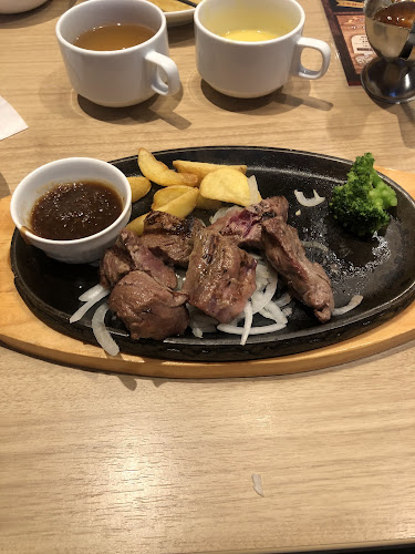 ヴィクトリアステーション 厚別店 - 飲食業