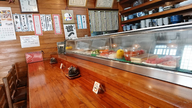 よろい寿司 - 飲食業