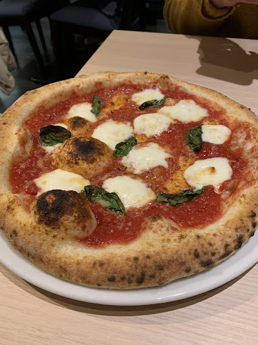 Comentarii opinii despre カプリチョーザ プレナ幕張店