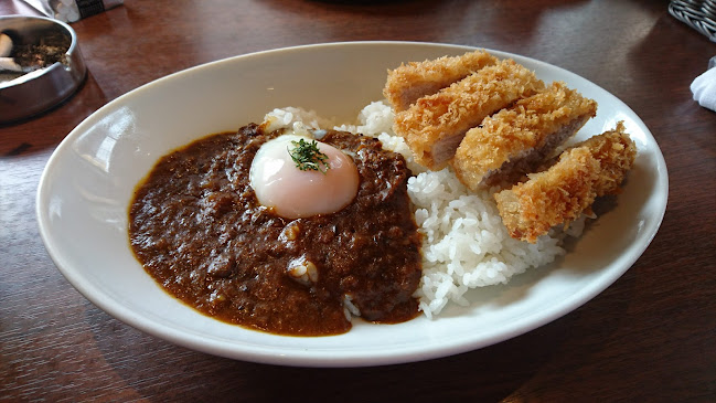 〒422-8006 静岡県静岡市駿河区曲金７丁目１−１ 1F