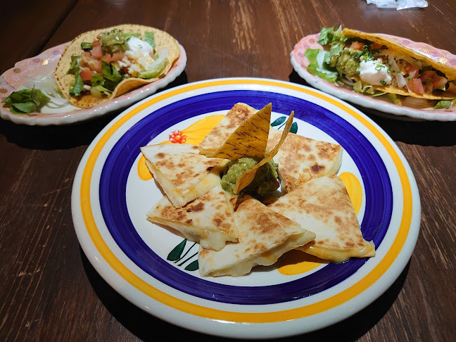 〒930-0083 富山県富山市総曲輪３丁目２−２２