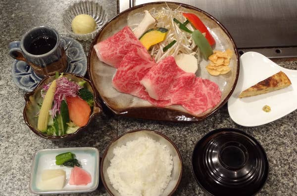 牛肉料理 神戸大井(ぎゅうにくりょうり おおいにくてん) - 神戸市