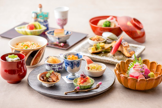 Comentarii opinii despre ぐりる屋島