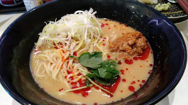 Opinii despre はま寿司 名護店 în 名護市 - 飲食業